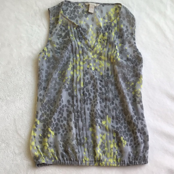 Sheer Banana Republic top size XS - Picture 2 of 3